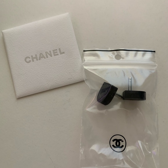 CHANEL suede mules with Pearl heels - Picture 8 of 8